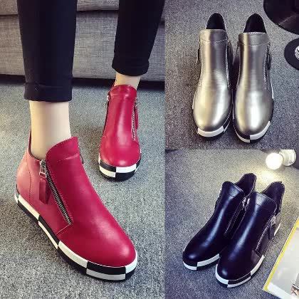 Стилни дамски обувки