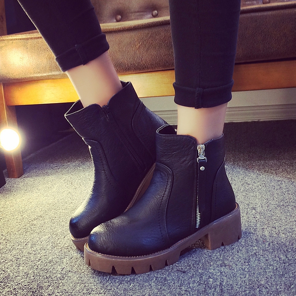 Δερμάτινα γυναικεία παπούτσια 