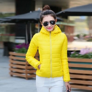 Дамско пролетно памучно яке - модерно в няколко цвята
