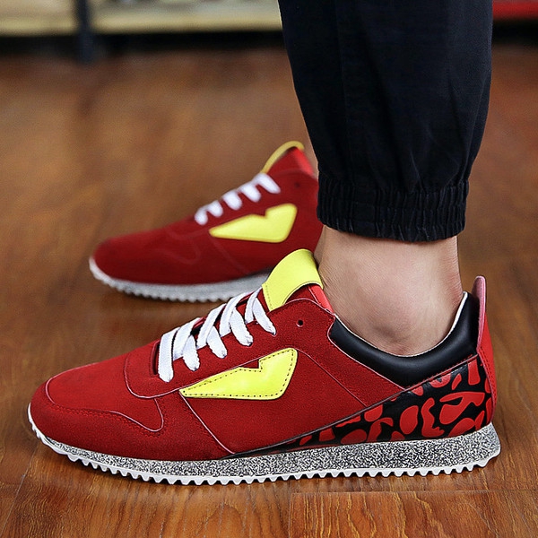 Мъжки кецове в много различни цветове