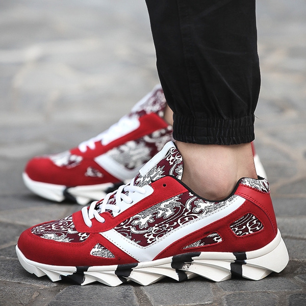 Мъжки кецове в много различни цветове