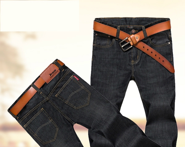 Мъжки дънки в няколко модела