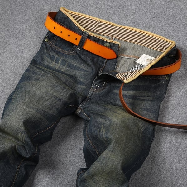 Мъжки дънки в шест различни модела