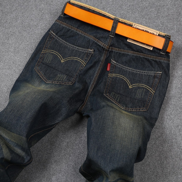 Мъжки дънки в шест различни модела