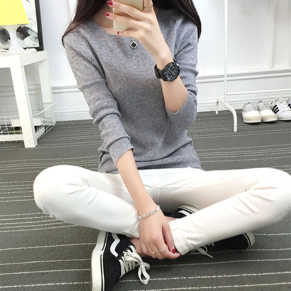 Модерен дамски пуловер в 6 цвята