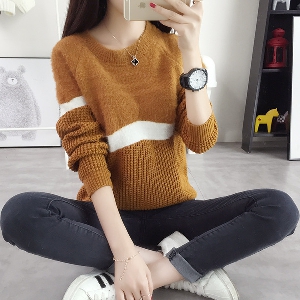 Γυναικείо πουλόβερ σε 4  διαφορετικά χρώματα