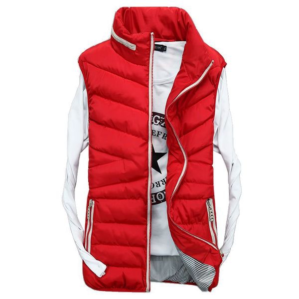 Мъжки елеци в шест модела