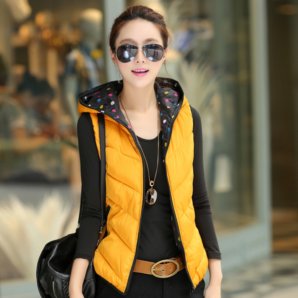 Γυναικείο γιλέκο σύγχρονо σε διαφορετικά χρώματα