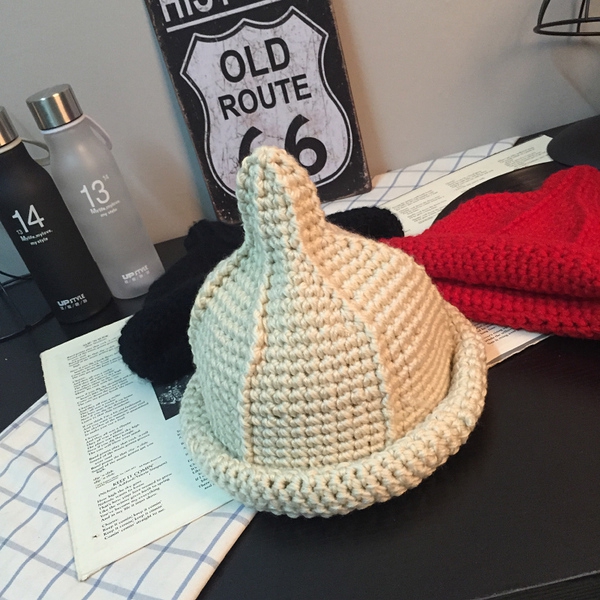 Дамски зимни плетени шапки  - червена, сива, бежава, черна, оранжева, бяла