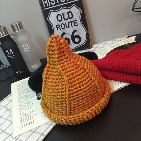 Дамски зимни плетени шапки  - червена, сива, бежава, черна, оранжева, бяла