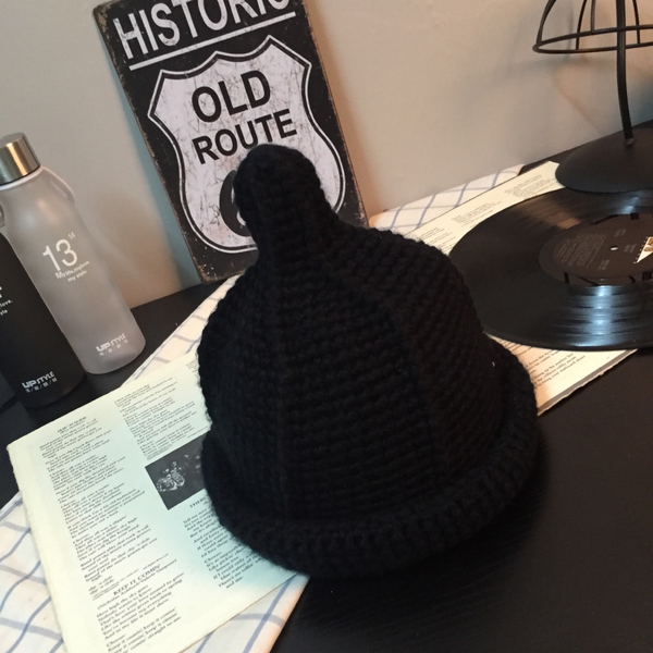 Дамски зимни плетени шапки  - червена, сива, бежава, черна, оранжева, бяла