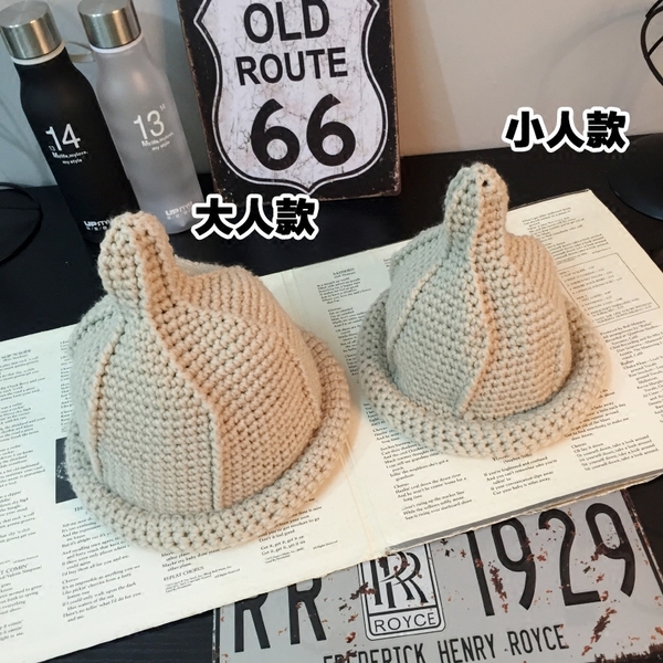 Дамски зимни плетени шапки  - червена, сива, бежава, черна, оранжева, бяла