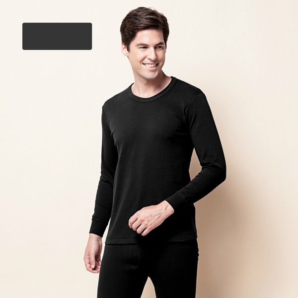 Αντρικές και γυναικείες πιτζάμες σε διάφορα χρώματα