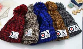 Дамски зимни плетени шапки - различни модели