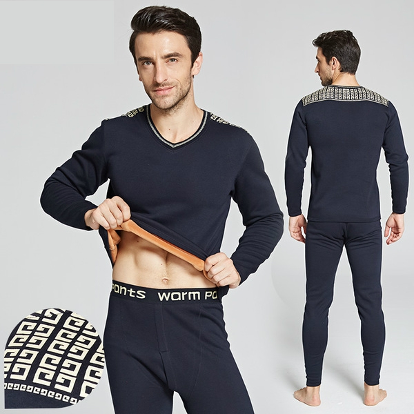 Αντρικές και γυναικείες πιτζάμες θερμικά εσώρουχα.