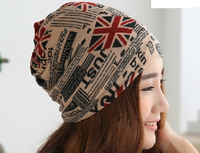 Дамска модерна шапка - есенна и зимна