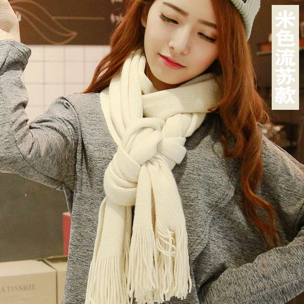 Γυναικεία χειμωνιάτικα  μοντέρνα και κομψά κασκόλ σε διάφορα χρώματα