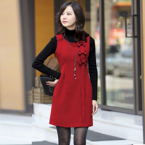 Стилна вълнена рокля в 3 различни цвята