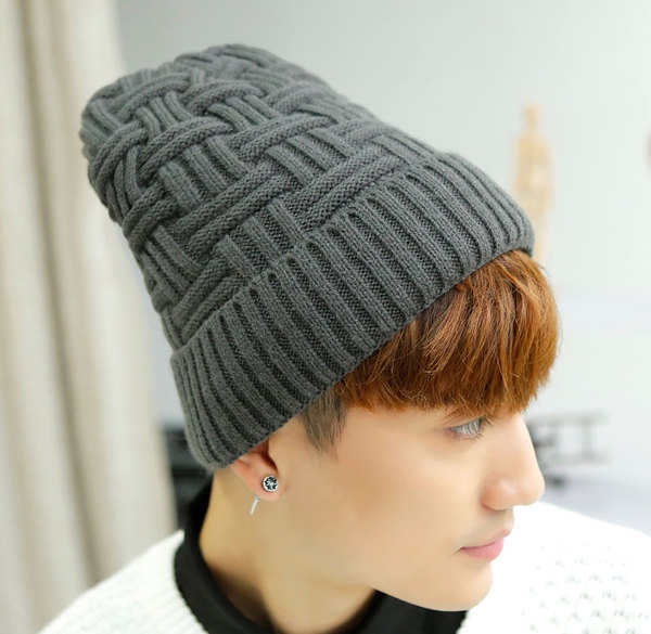 Есенно-зимни мъжки вълнени шапки