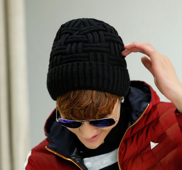 Есенно-зимни мъжки вълнени шапки