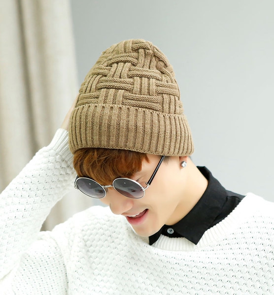 Есенно-зимни мъжки вълнени шапки