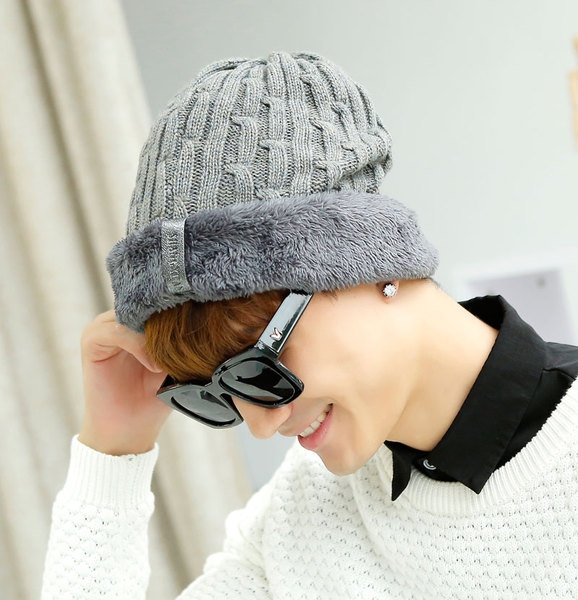 Есенно-зимни мъжки вълнени шапки