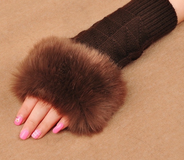 Γάντια για το φθινόπωρο και το  χειμώνα γυναικών  με μισό δάχτυλο