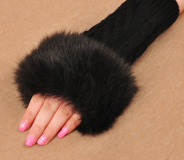 Γάντια για το φθινόπωρο και το  χειμώνα γυναικών  με μισό δάχτυλο