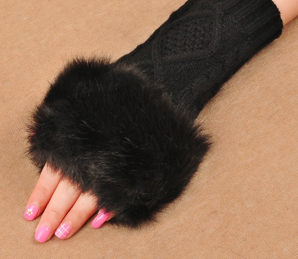 Γάντια για το φθινόπωρο και το  χειμώνα γυναικών  με μισό δάχτυλο