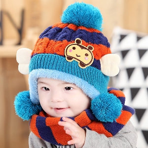 Зимни шапки в интересни модели за малки деца