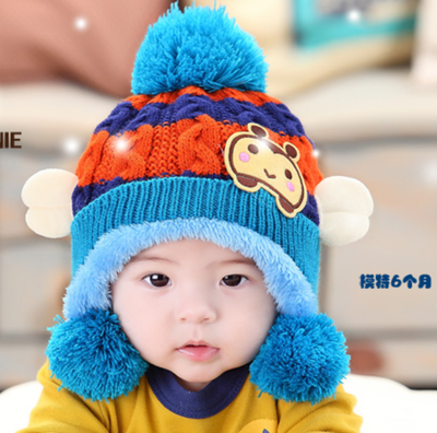 Зимни шапки в интересни модели за малки деца