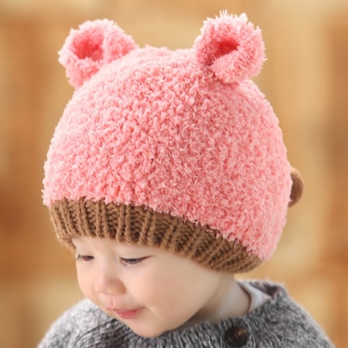 Комплект шапка с ушички и шал за деца до две години - избор между комплект от шапка и шал и само шапка - различни модели