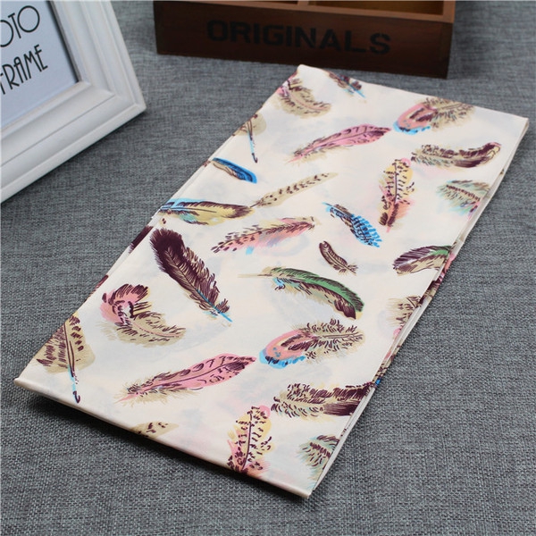 Дамски стилни и модерни шалове - различни модели