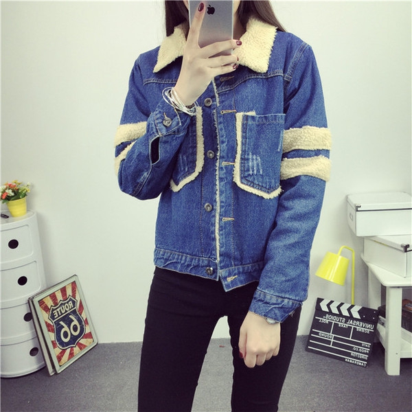 Дамско зимно дънково яке с кадифена подплата 