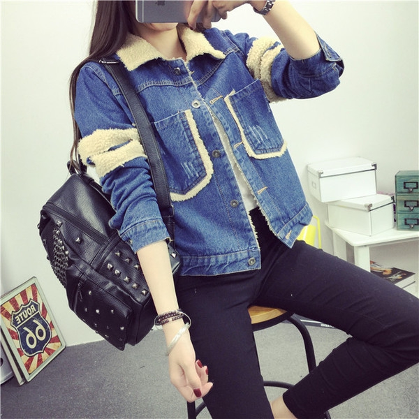 Дамско зимно дънково яке с кадифена подплата 