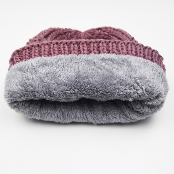 Дебели дамски зимни шапки с декоративни елементи - четири модела - лилав, кафав, розов, тъмночервен