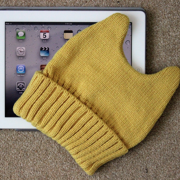 Κυρίες χειμώνα καπέλα με τα αυτιά - διαφορετικά χρώματα