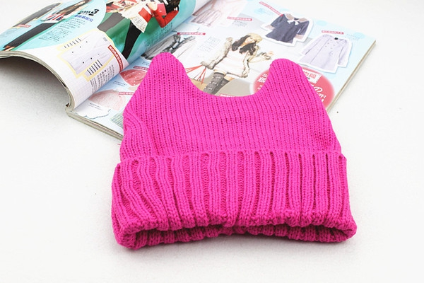 Κυρίες χειμώνα καπέλα με τα αυτιά - διαφορετικά χρώματα