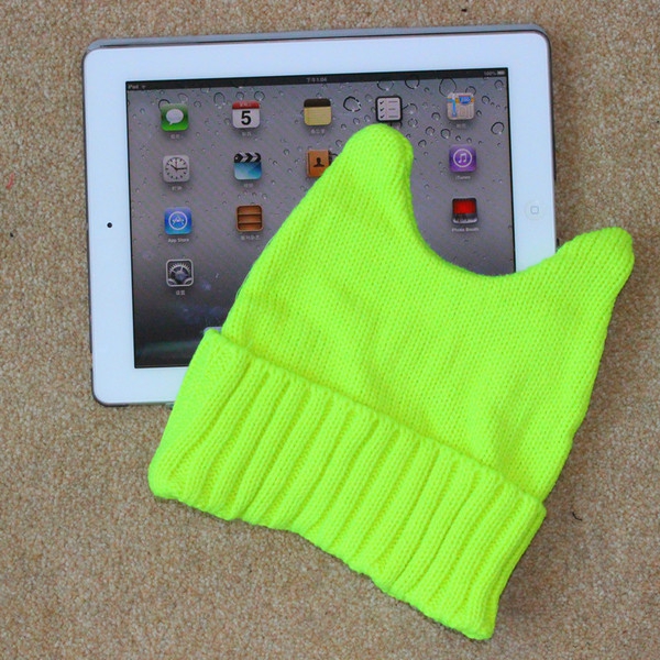 Κυρίες χειμώνα καπέλα με τα αυτιά - διαφορετικά χρώματα