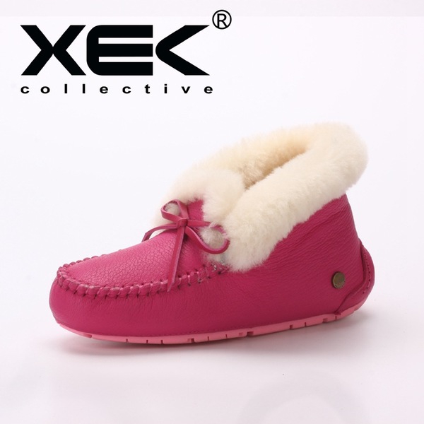 Зимни дамски обувки ХЕК  в различни цветове