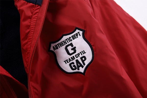 Детски якета за момчета с качулка, два модела - тъмносин и червен