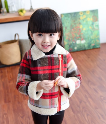 Детско зимно яке за момичета в два карирани варианта 