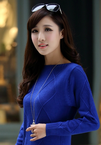 Дамски пуловер с висока яка и без в различни цветове 