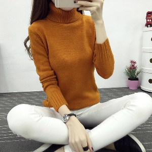 Модерен дамски пуловер в 8 различни цвята
