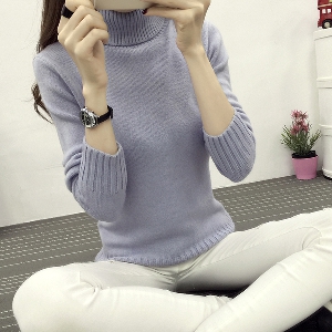 Модерен дамски пуловер в 8 различни цвята