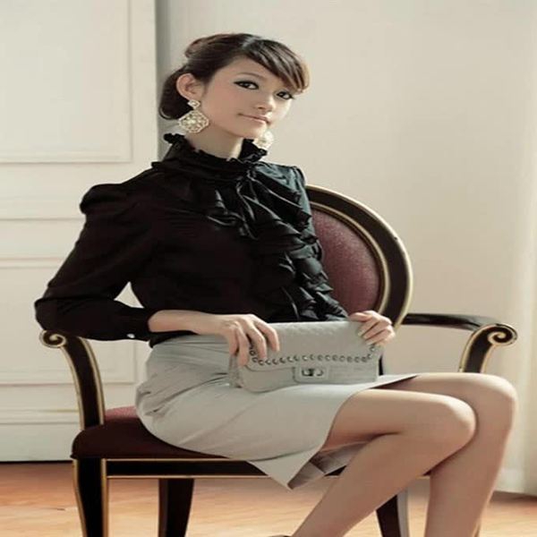 Дамска риза в няколко модела