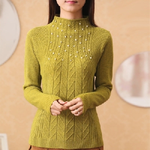 Γυναικείо πουλόβερ σε 5 διαφορετικά χρώματα..