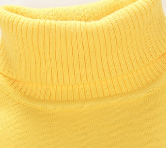 Παιδικά  χειμωνιάτικα  πουλόβερ για αγόρια - με πλεξούδα και υψηλό κολάρο σε  λευκό, γκρι, κόκκινο, κίτρινο, μαύρο χρώμα
