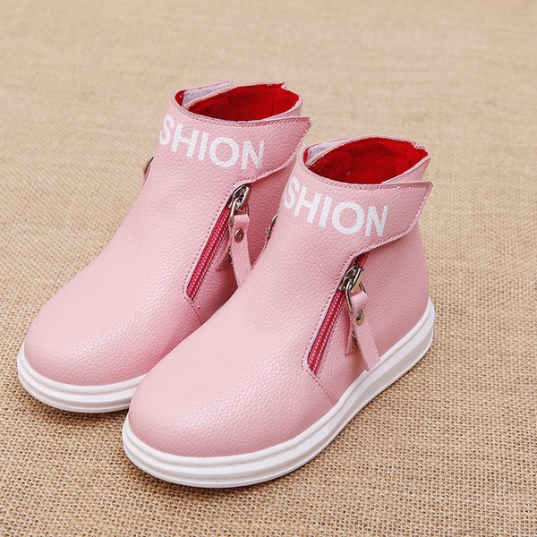 Зимни обувки за момичета и жени - различни модели