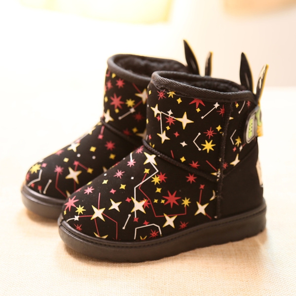 Зимни стилни обувки за момичета и момчета  - различни модели и размери 